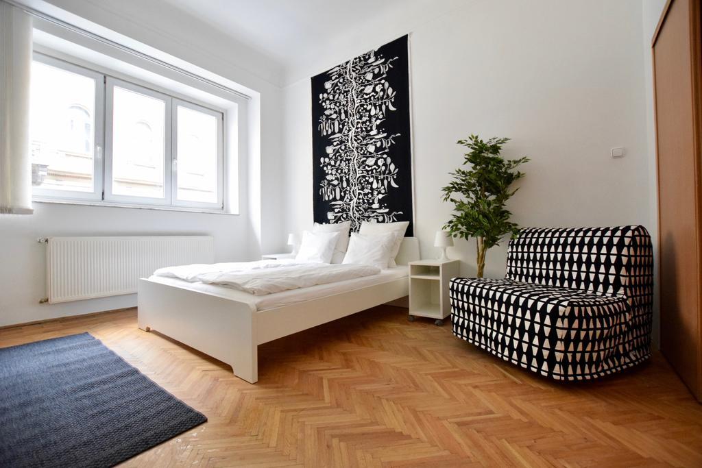 Budget Apartment By Hi5 - Akacfa 4 Budapest Exteriör bild