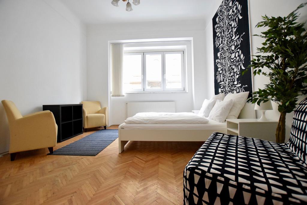 Budget Apartment By Hi5 - Akacfa 4 Budapest Exteriör bild