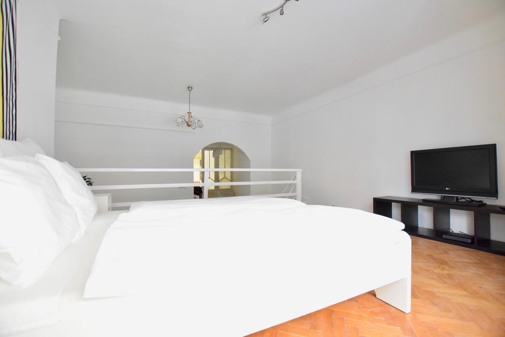 Budget Apartment By Hi5 - Akacfa 4 Budapest Exteriör bild