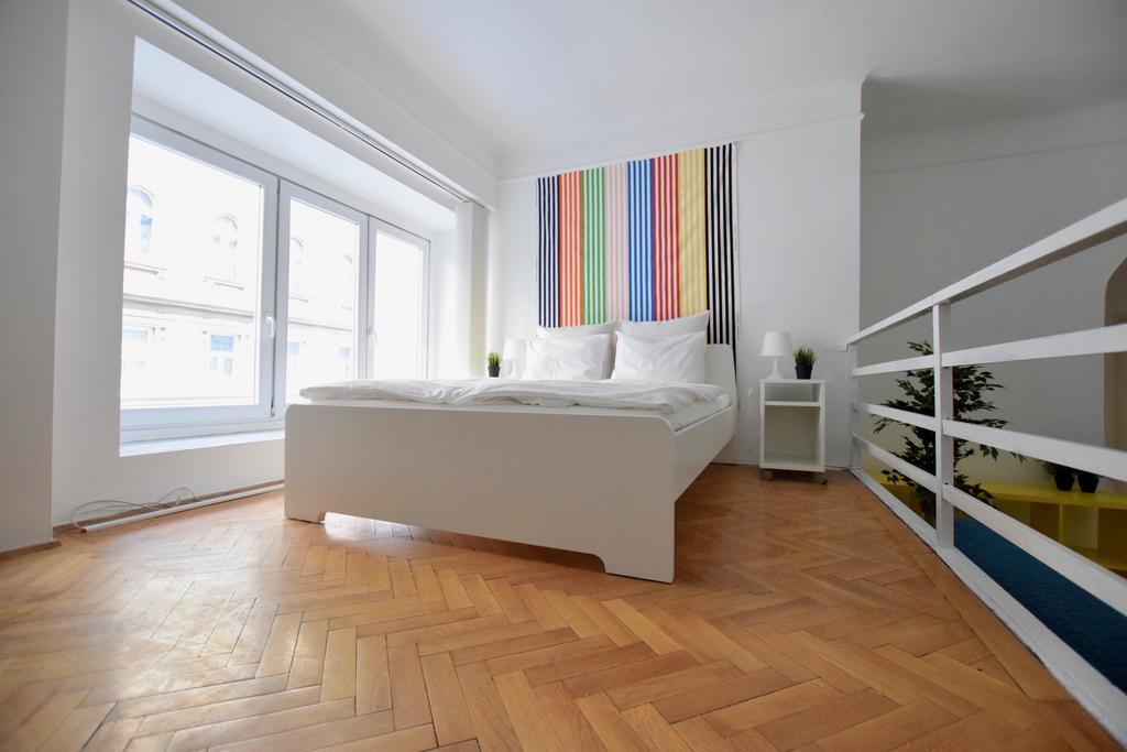 Budget Apartment By Hi5 - Akacfa 4 Budapest Exteriör bild